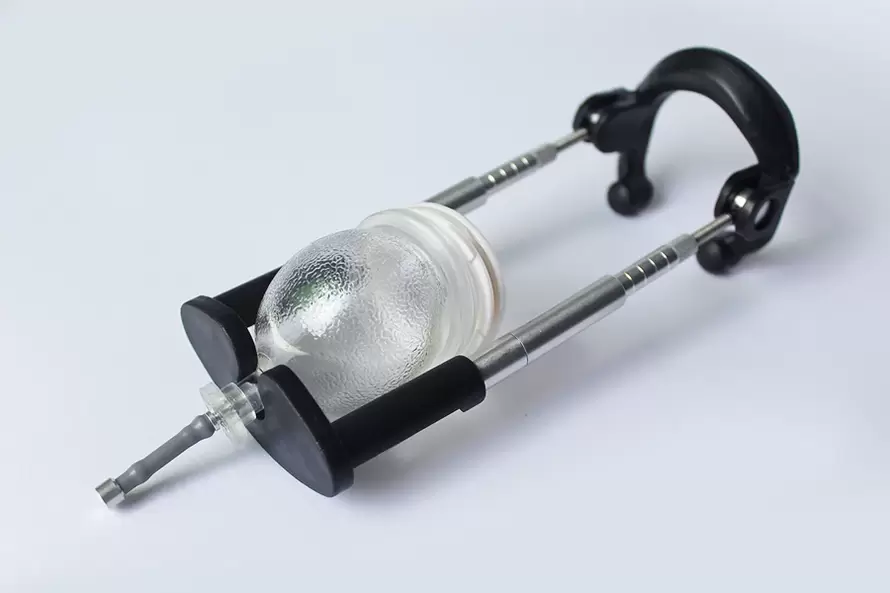 延长器以增大阴茎